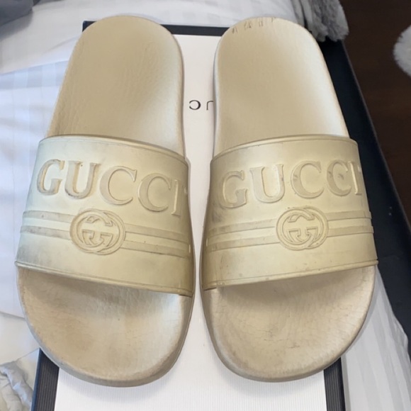 GUCCI slides - Picture 3 of 7
